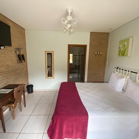 Villa Cottage Pousada Monte Alegre do Sul Exterior foto